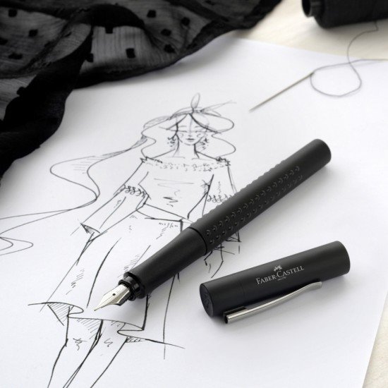 PLUMA FUENTE FABER CASTELL GRIP 2011 140901 NEGRO